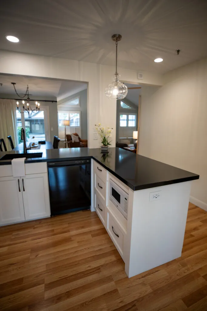 Casa De Lago Kitchen