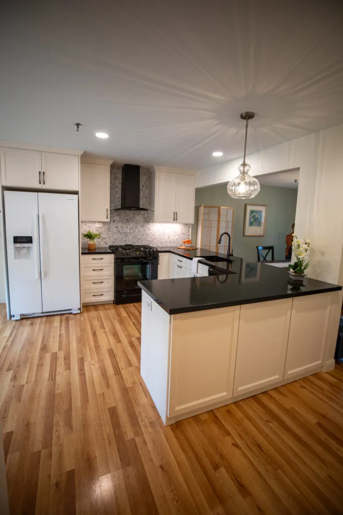 Casa De Lago Kitchen